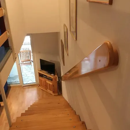 Behin アパート *