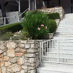 Behin * Martinšćica