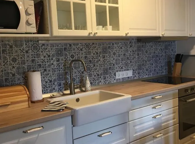 Behin * Martinšćica